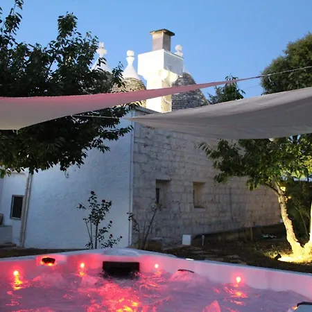 Trullo Sette Tindenule 別荘 チステルニーノ