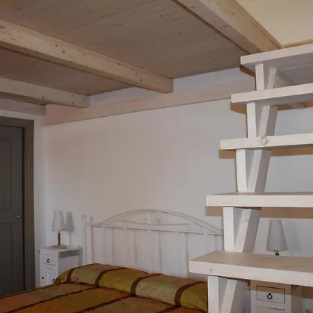 Trullo Sette Tindenule チステルニーノ