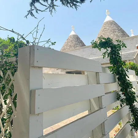 Trullo Sette Tindenule チステルニーノ