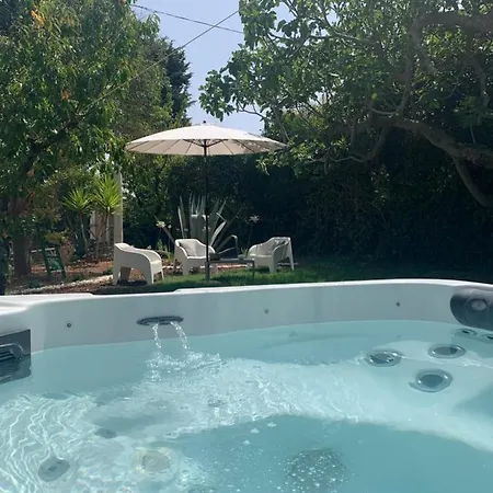 Trullo Sette Tindenule チステルニーノ