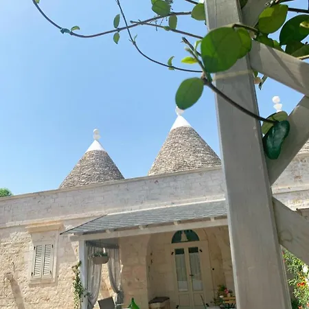 別荘 Trullo Sette Tindenule